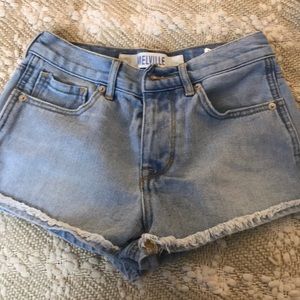Brandy Melville shorts -24